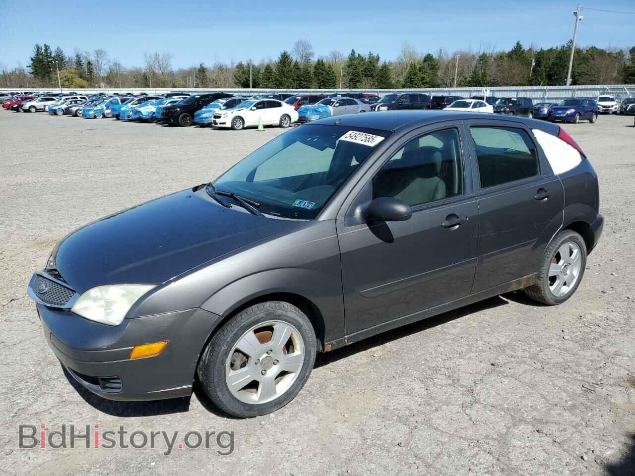 Photo 3FAFP37N25R133770 - FORD FOCUS 2005