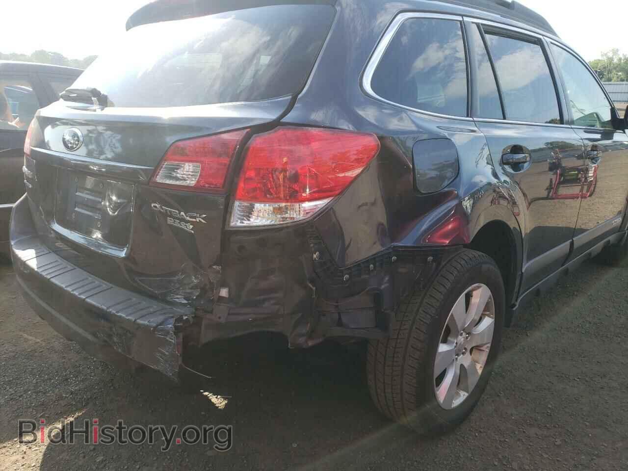 2011 SUBARU OUTBACK - VIN: 4S4BRBCC2B3311913 - Photo 9