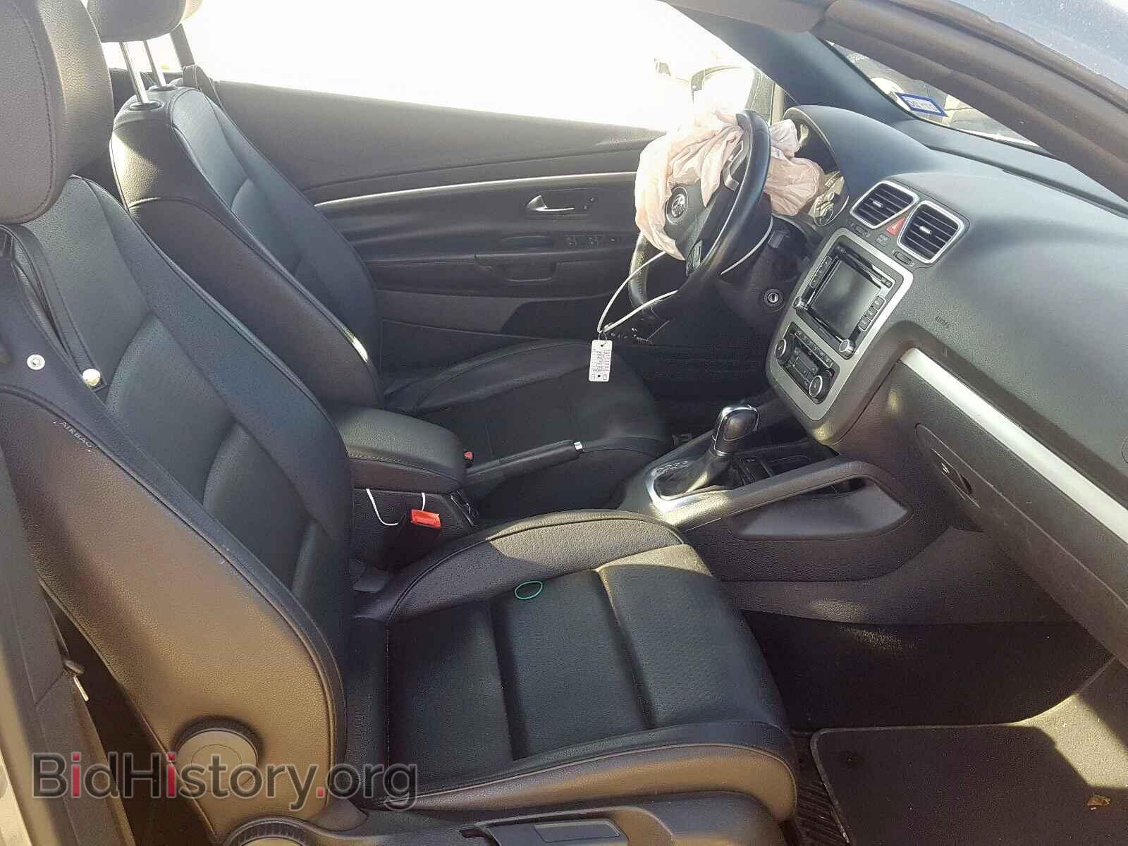 2012 VOLKSWAGEN EOS - VIN: WVWBW7AH0CV013066 - Фото 5
