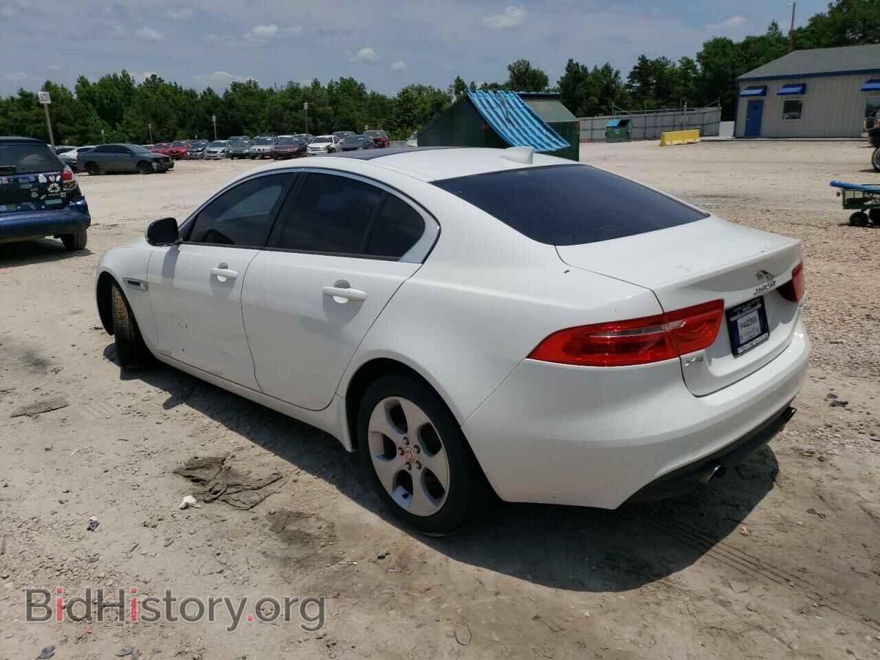 2018 JAGUAR XE - VIN: SAJAR4FX0JCP30319 - Фото 2