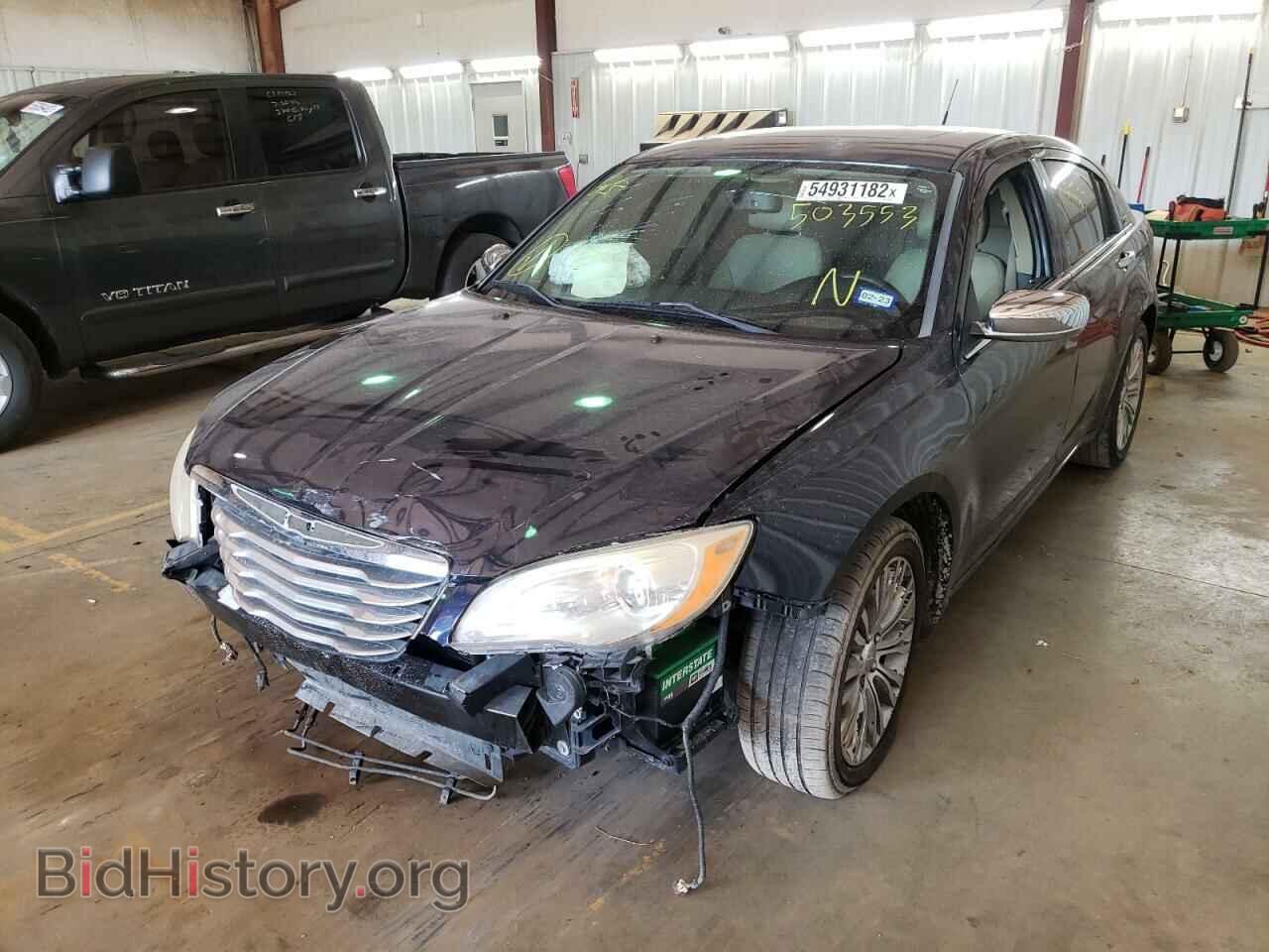 2011 CHRYSLER 200 - VIN: 1C3BC2FG9BN503553 - Фото 2