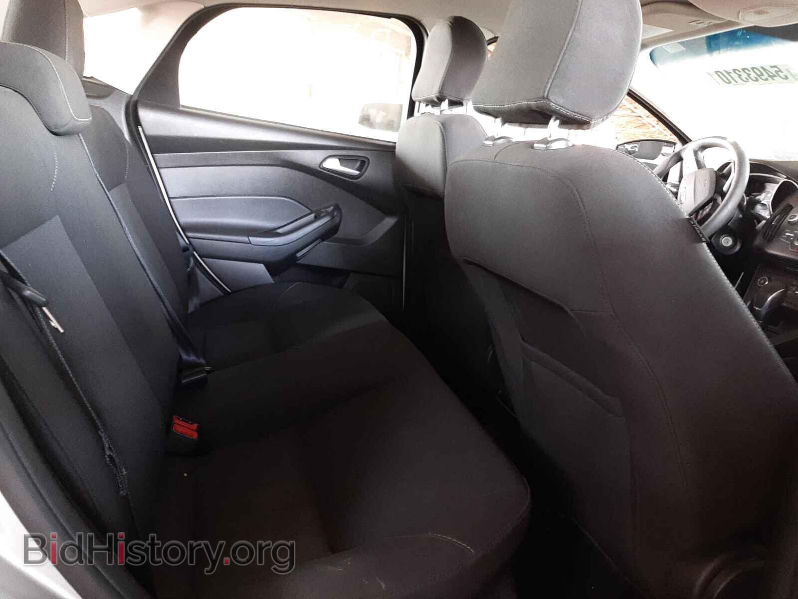 2017 FORD FOCUS - VIN: 1FADP3F21HL217998 - Photo 6