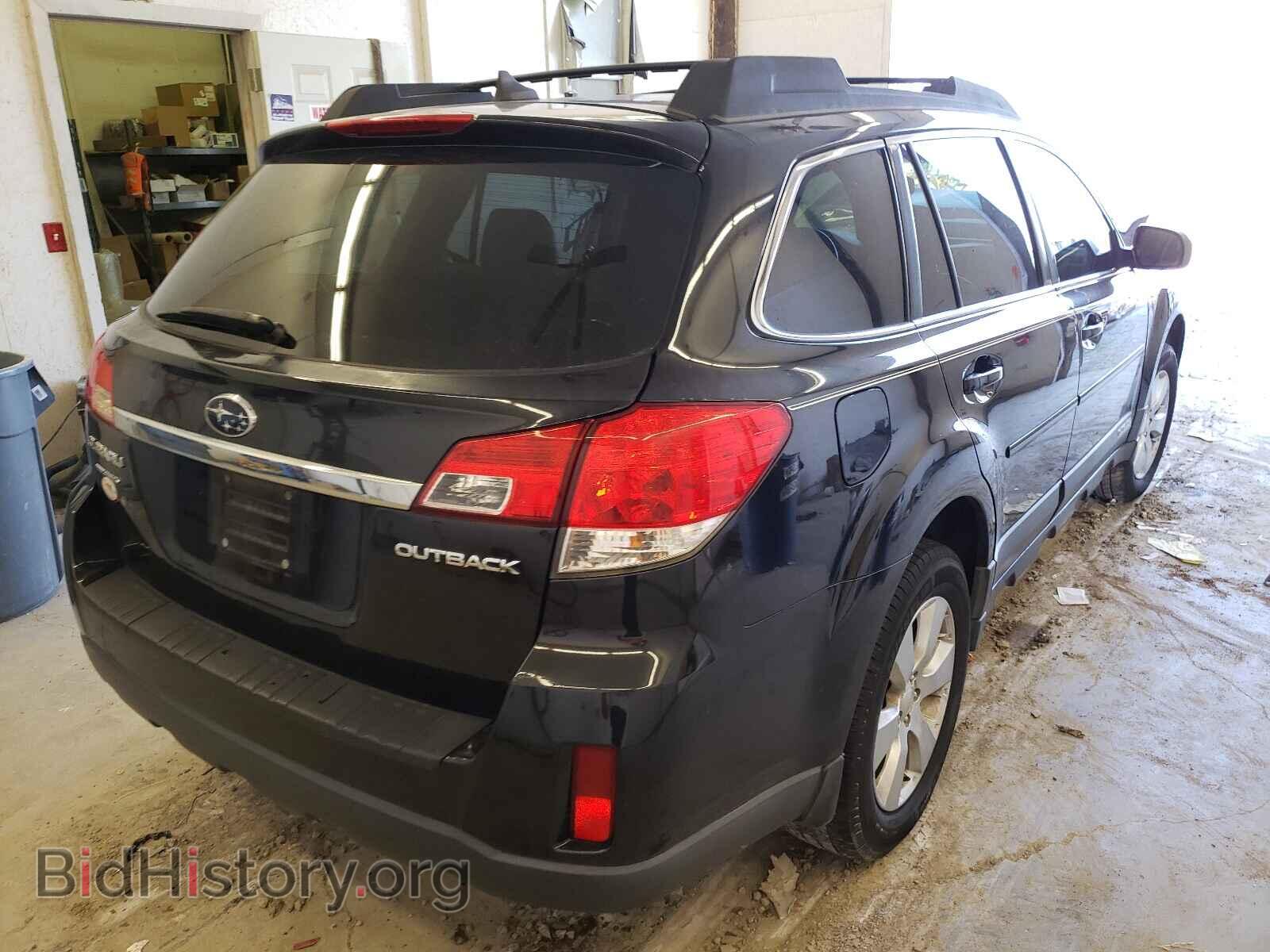 2011 SUBARU OUTBACK - VIN: 4S4BRCLC8B3330035 - Photo 4