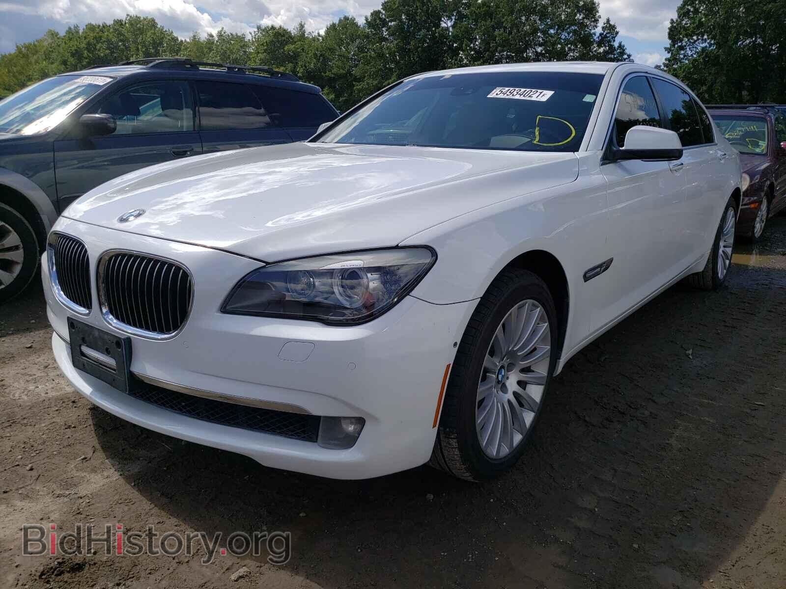 2012 BMW 7 SERIES - VIN: WBAKC8C57CC437886 - Фото 2