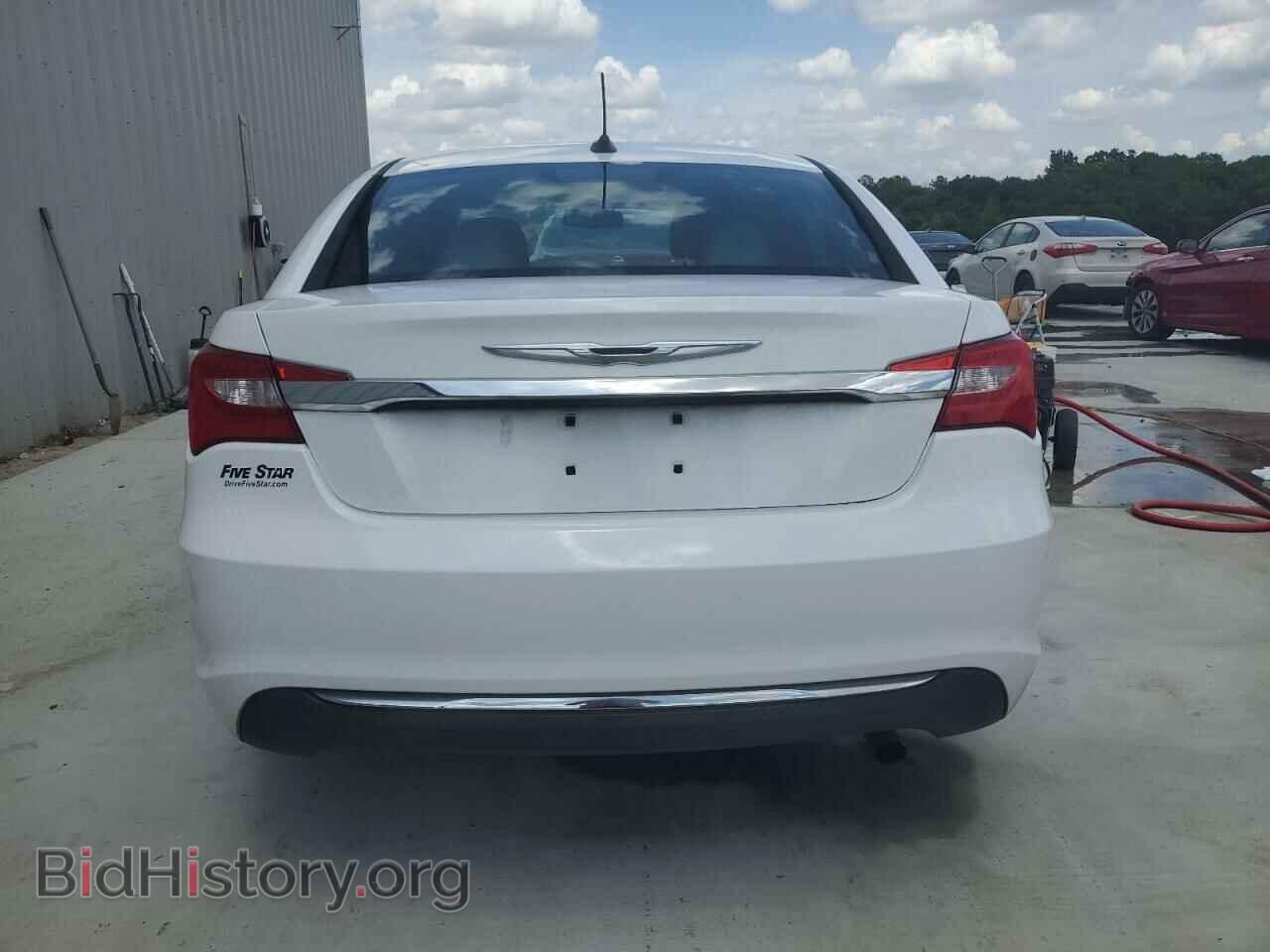 2011 CHRYSLER 200 - VIN: 1C3BC2FB0BN548370 - Фото 6
