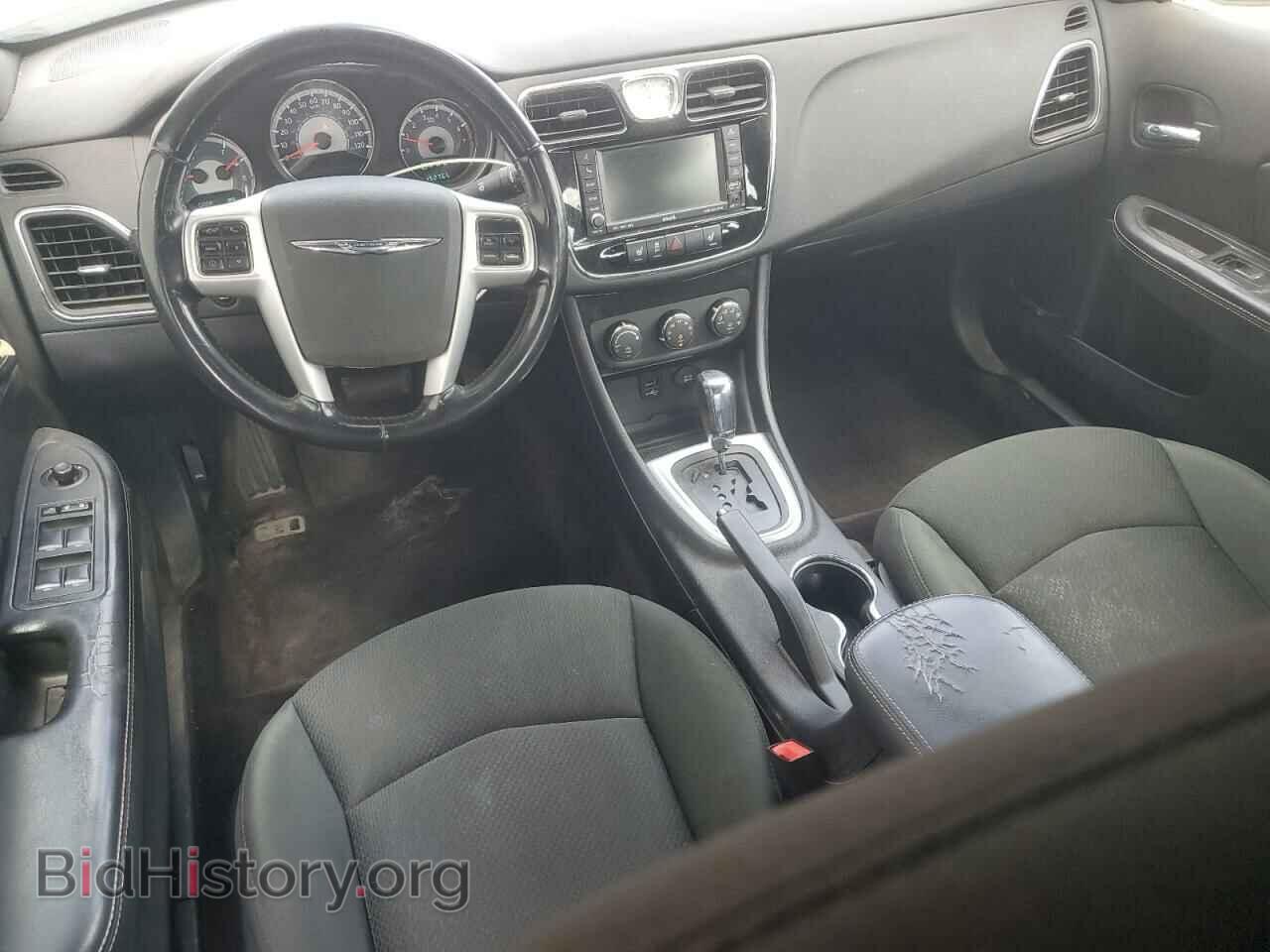 2011 CHRYSLER 200 - VIN: 1C3BC2FB0BN548370 - Фото 8
