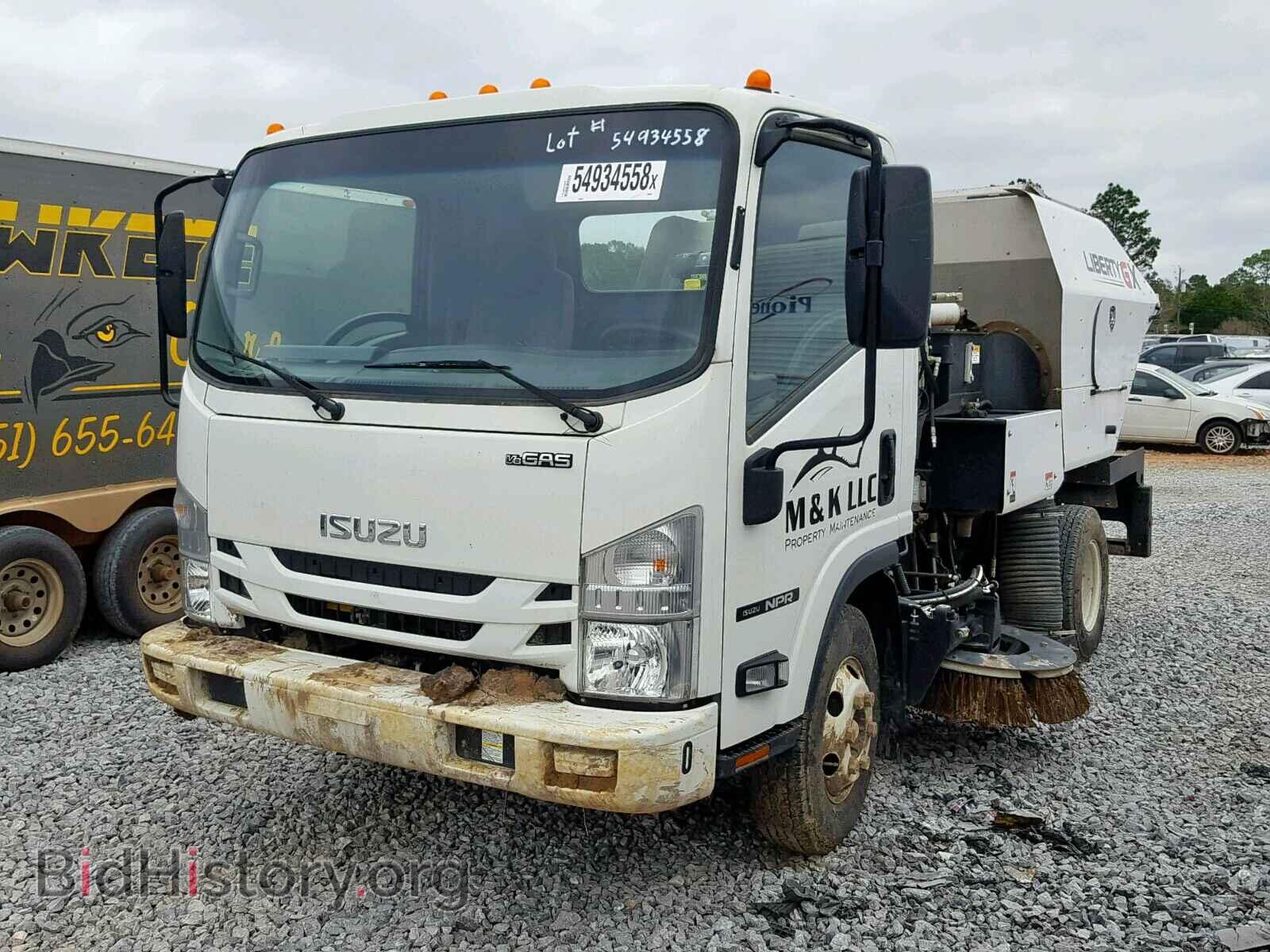 2016 ISUZU SWEEPER - VIN: 54DB4W1B9GS807465 - Photo 2