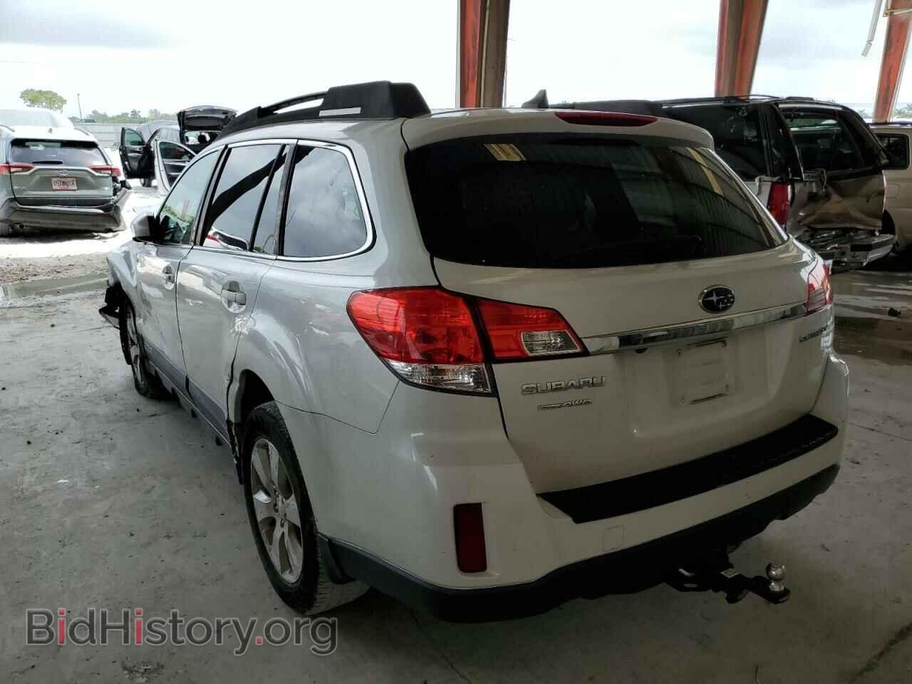2011 SUBARU OUTBACK - VIN: 4S4BRCLC3B3384181 - Photo 3