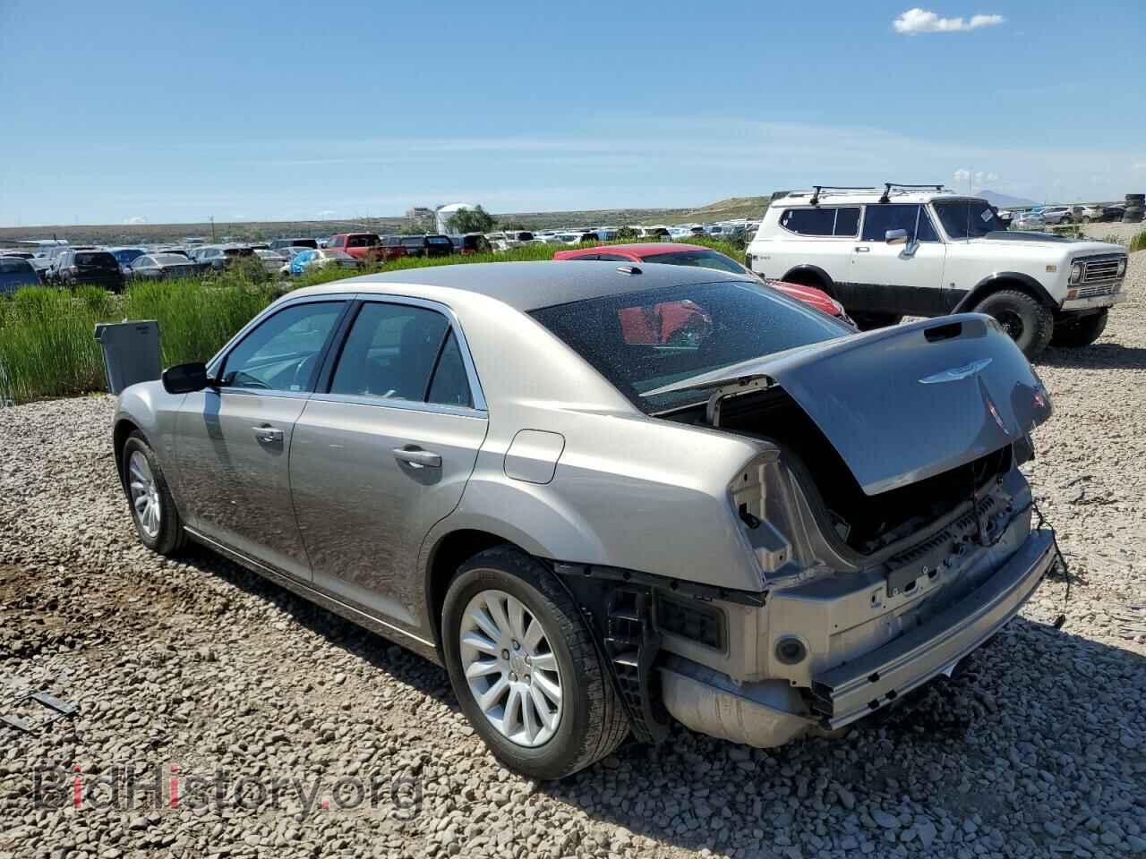 2014 CHRYSLER 300 - VIN: 2C3CCAAG6EH220126 - Фото 2