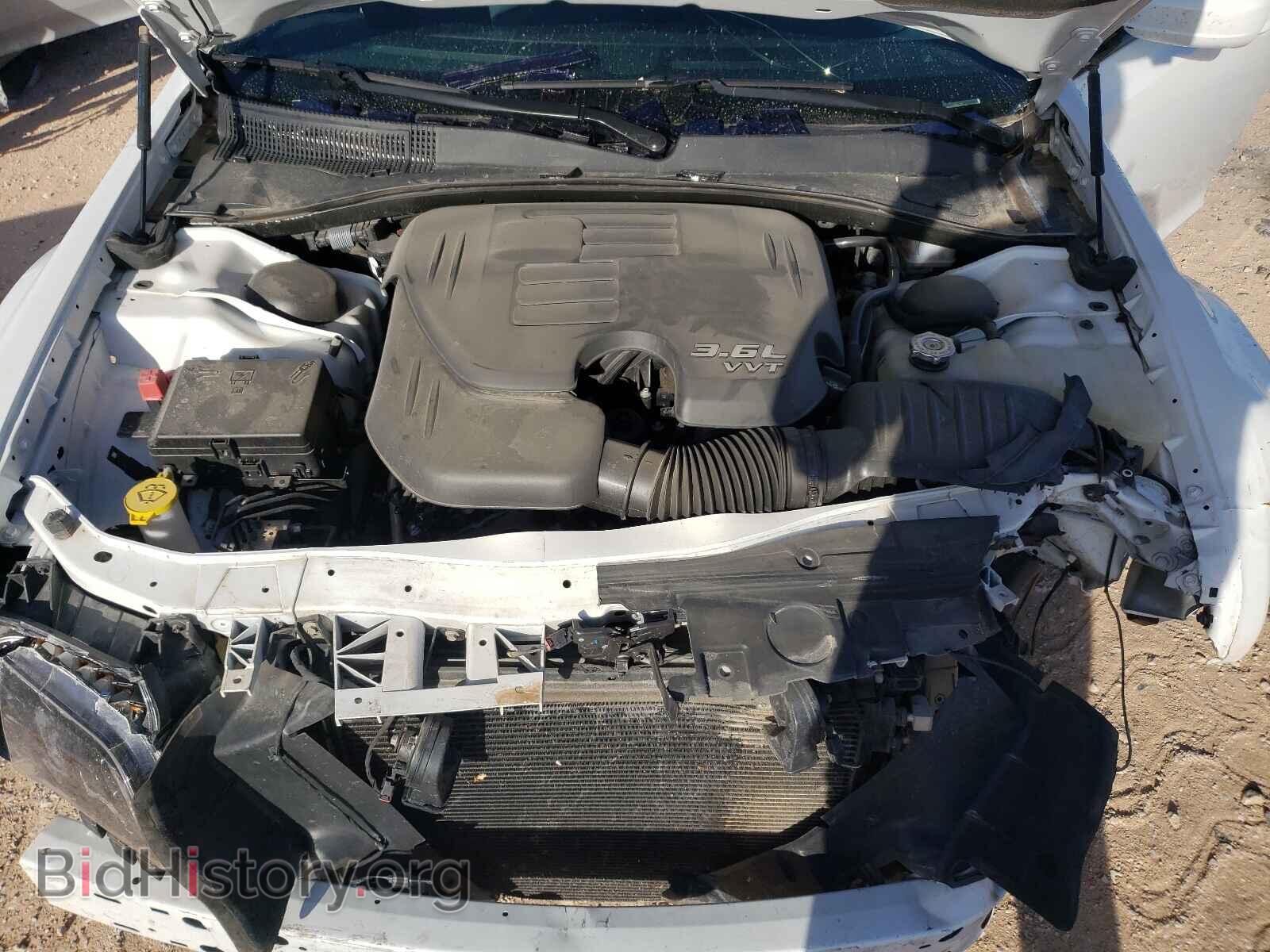 2019 CHRYSLER 300 - VIN: 2C3CCAGG9KH632172 - Фото 7