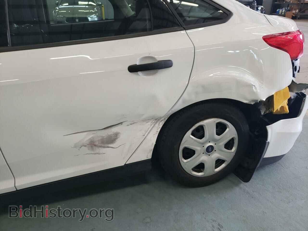 2016 FORD FOCUS - VIN: 1FADP3E23GL399834 - Фото 9