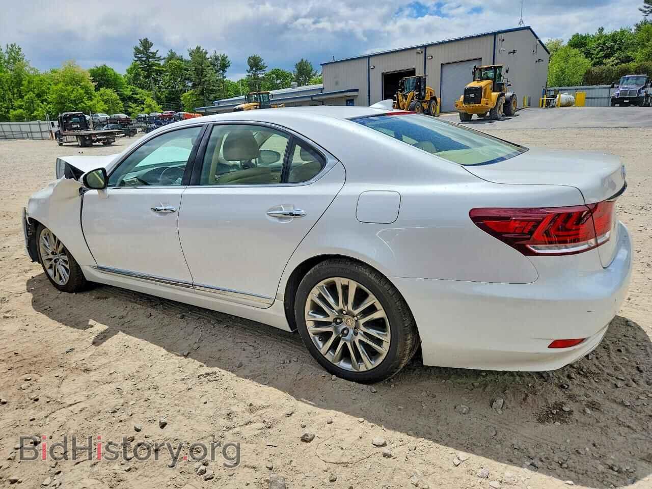 2017 LEXUS LS460 - VIN: JTHBL5EF4H5144884 - Photo 2
