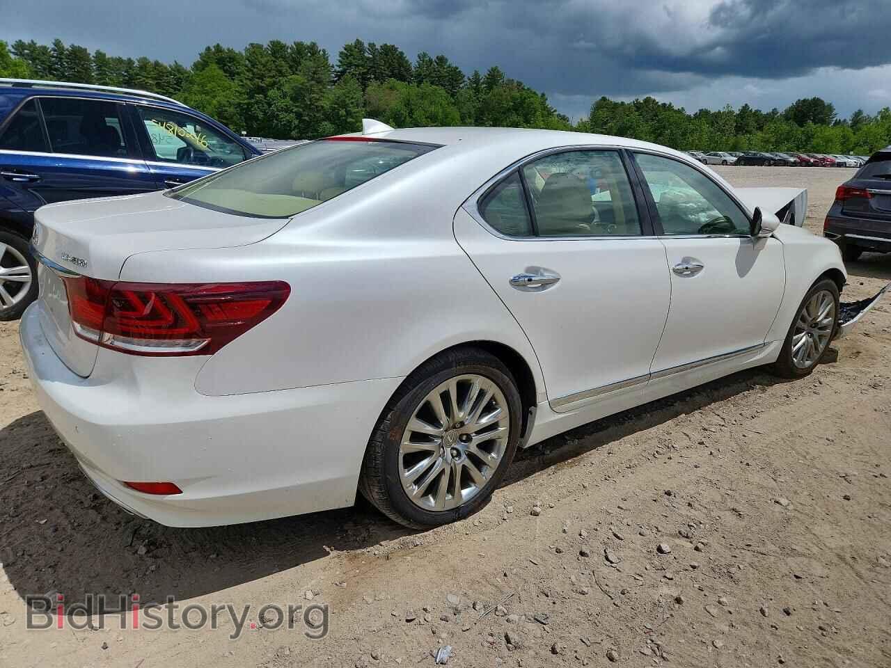 2017 LEXUS LS460 - VIN: JTHBL5EF4H5144884 - Photo 3