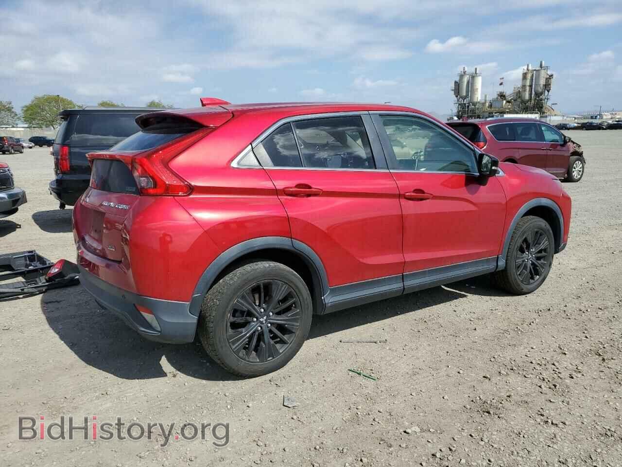 2018 MITSUBISHI ECLIPSE - VIN: JA4AT4AA7JZ048404 - Фото 3