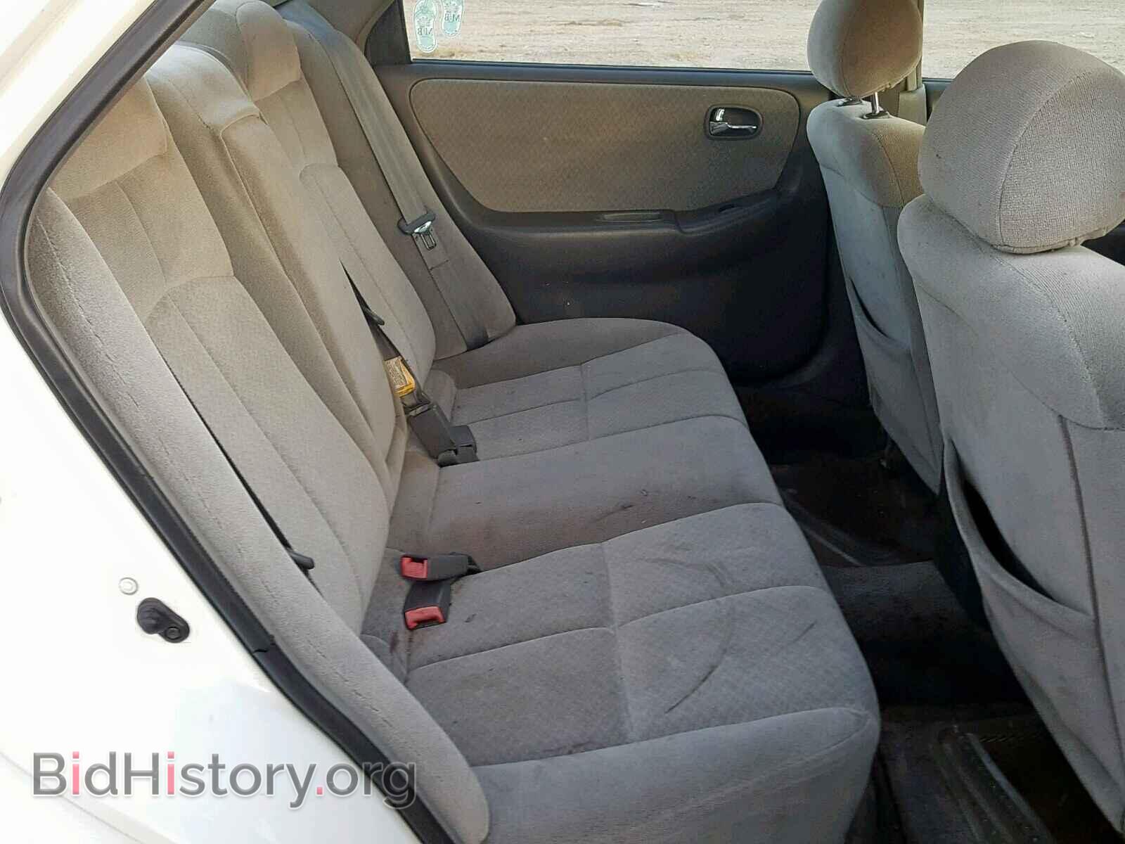 2000 MAZDA 626 - VIN: 1YVGF22C8Y5170860 - Фото 6