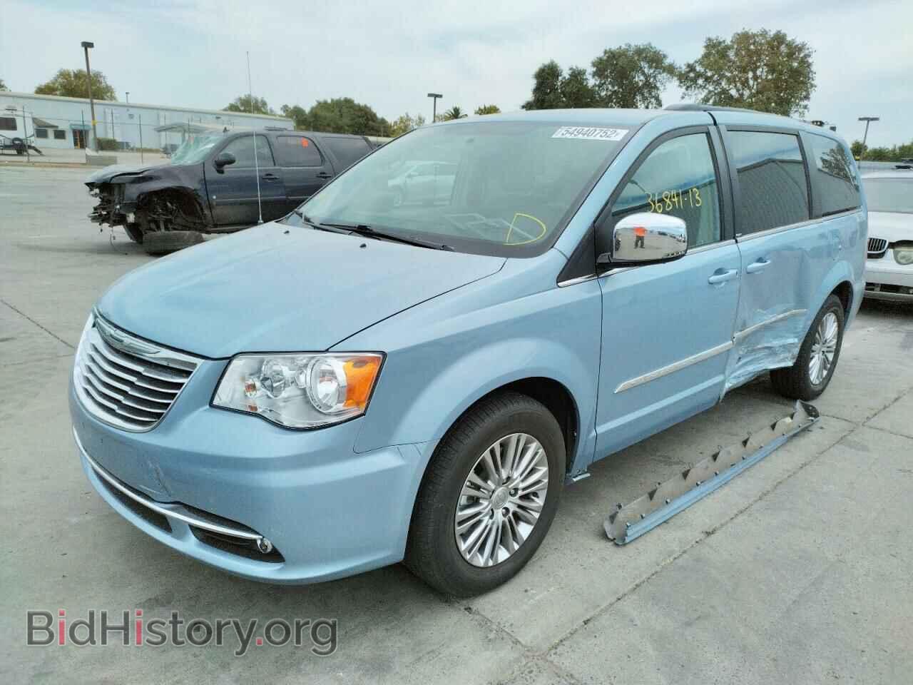2013 CHRYSLER MINIVAN - VIN: 2C4RC1CG2DR647203 - Фото 2