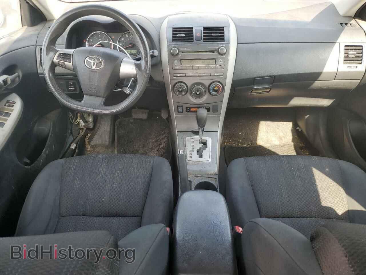 2011 TOYOTA COROLLA - VIN: 2T1BU4EE5BC637256 - Фото 8