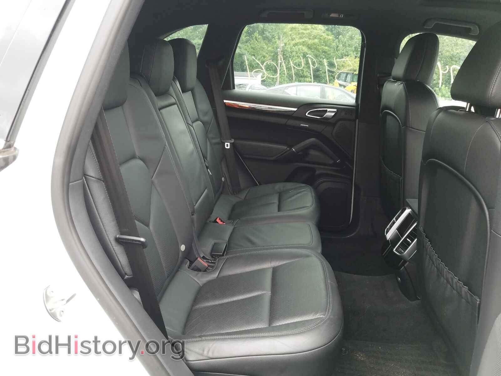 2014 PORSCHE CAYENNE - VIN: WP1AA2A27ELA07884 - Фото 6