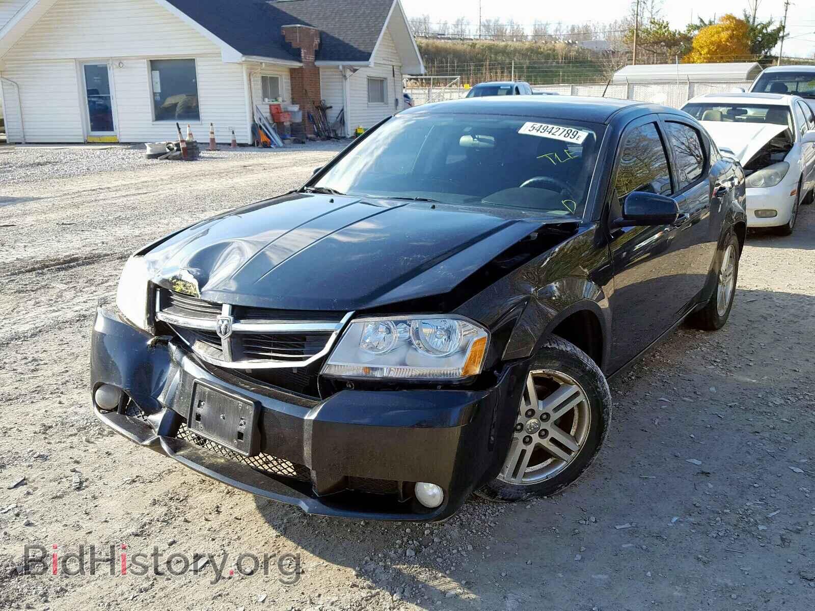 2010 DODGE AVENGER - VIN: 1B3CC5FB3AN111027 - Photo 2