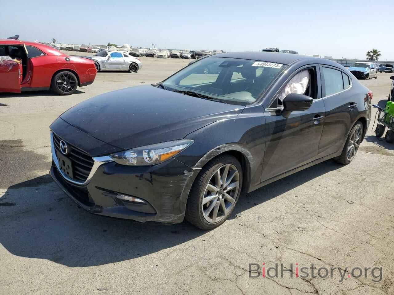 Photo 3MZBN1V31JM249969 - MAZDA 3 2018