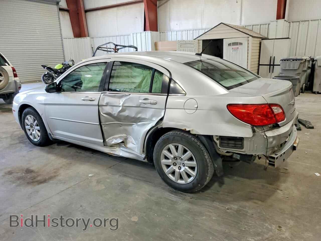 2010 CHRYSLER SEBRING - VIN: 1C3CC4FB7AN187797 - Photo 2