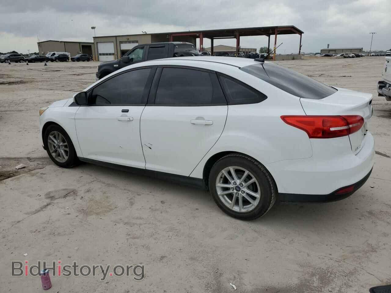 2015 FORD FOCUS - VIN: 1FADP3F26FL351077 - Фото 2