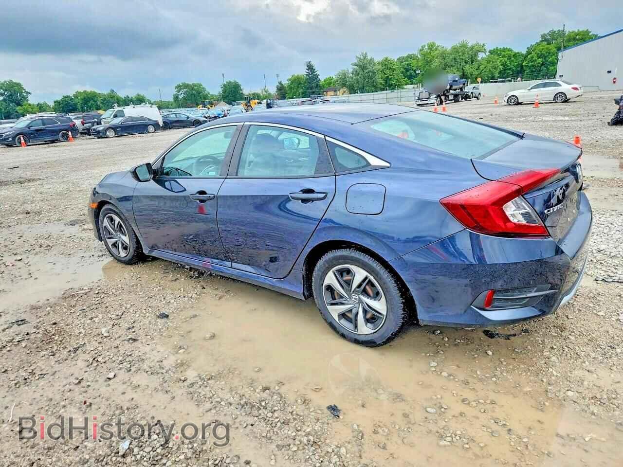 2019 HONDA CIVIC - VIN: 2HGFC2F6XKH593195 - Фото 2