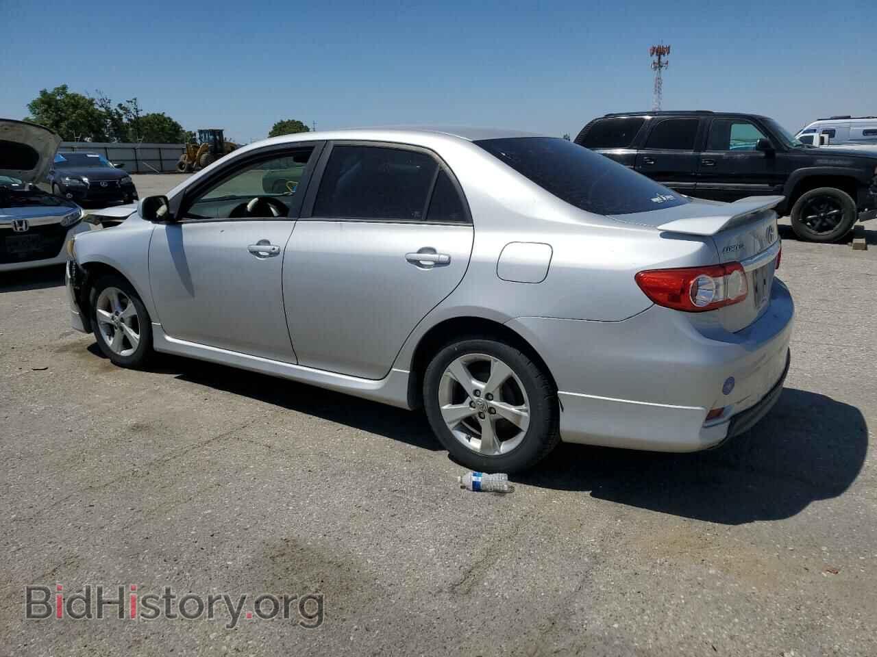 2011 TOYOTA COROLLA - VIN: 2T1BU4EE4BC677389 - Фото 2