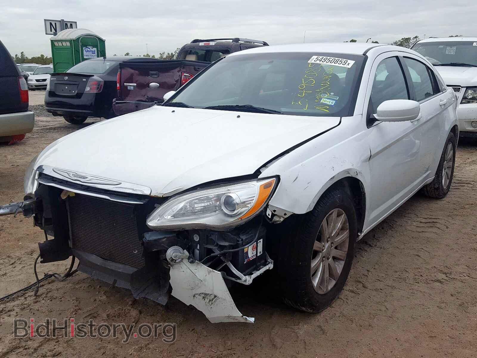 2014 CHRYSLER 200 - VIN: 1C3CCBBB4EN195467 - Фото 2