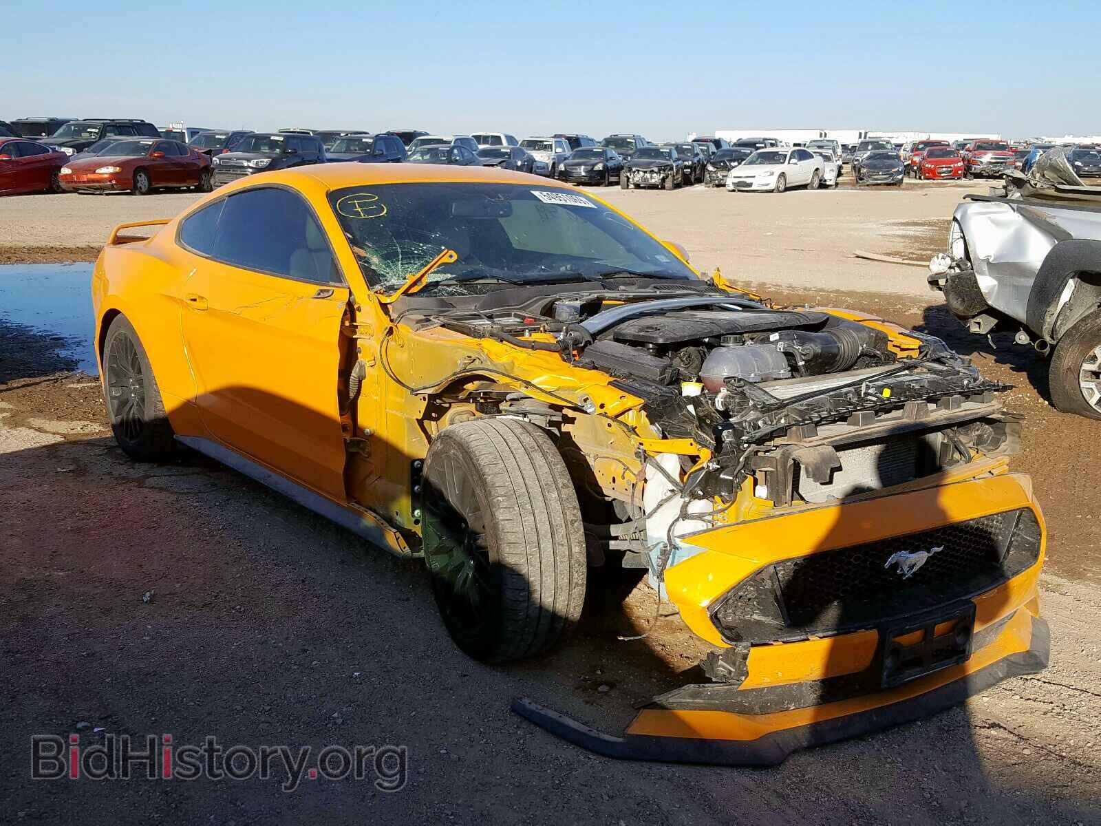 Photo 1FA6P8CF7K5134228 - FORD MUSTANG GT 2019