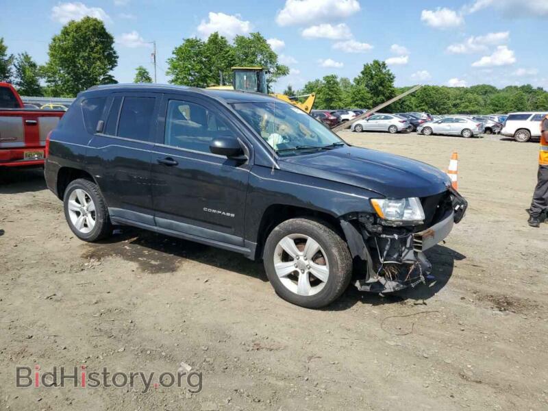 2011 Jeep COMPASS (VIN 1J4NT1FB9BD160167) — photo 4 of 12