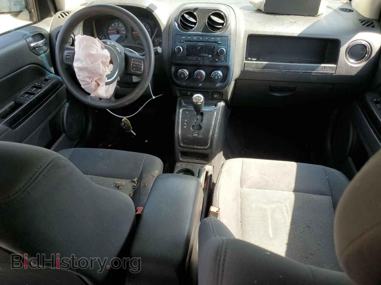 2011 JEEP COMPASS - VIN: 1J4NT1FB9BD160167 - Фото 8