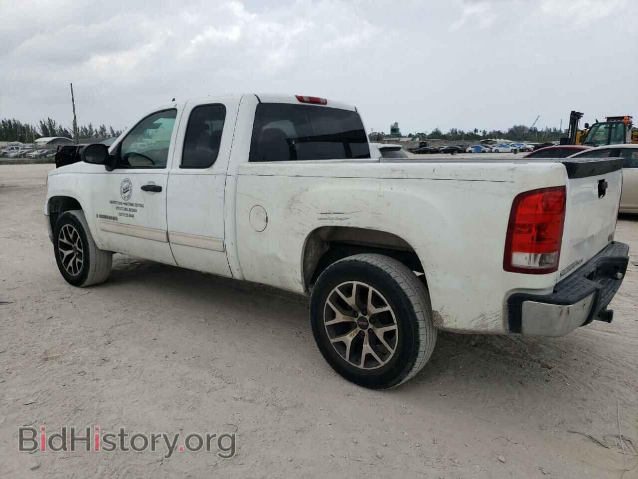 2008 GMC SIERRA - VIN: 2GTEC19J981237116 - Photo 2