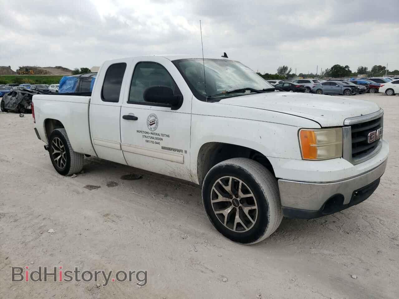 2008 GMC SIERRA - VIN: 2GTEC19J981237116 - Photo 4