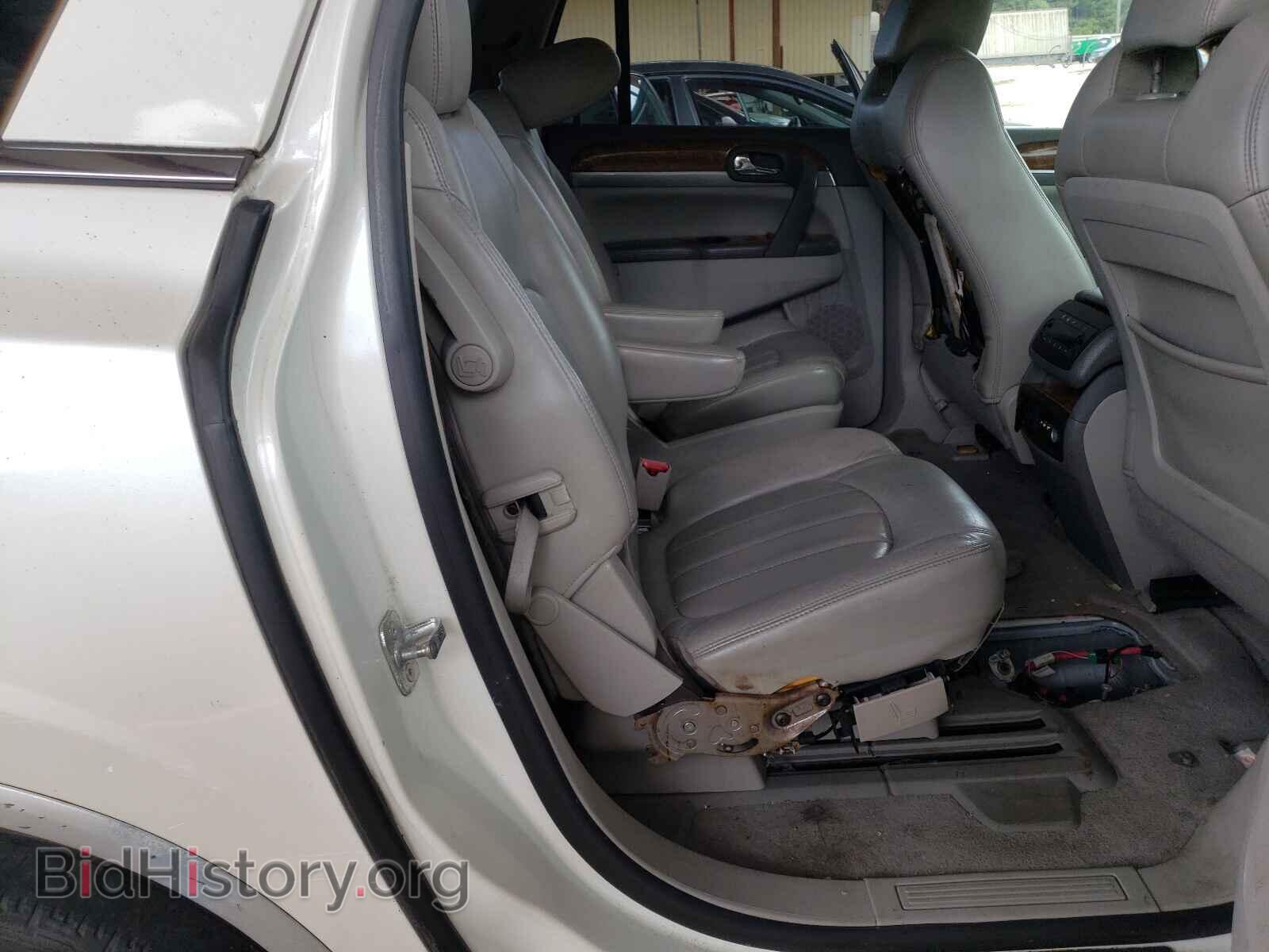 2011 BUICK ENCLAVE - VIN: 5GAKRCED0BJ214738 - Фото 6