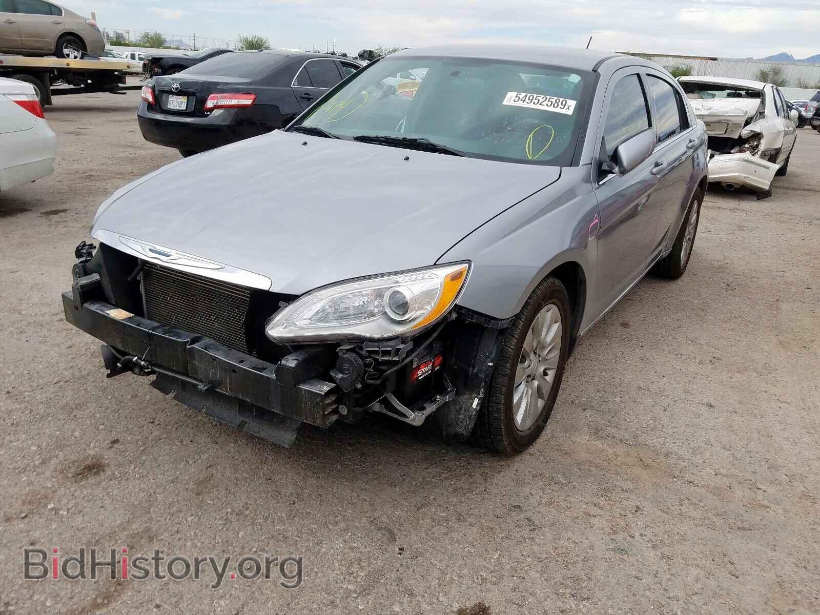 2014 CHRYSLER 200 - VIN: 1C3CCBAB3EN170660 - Фото 2