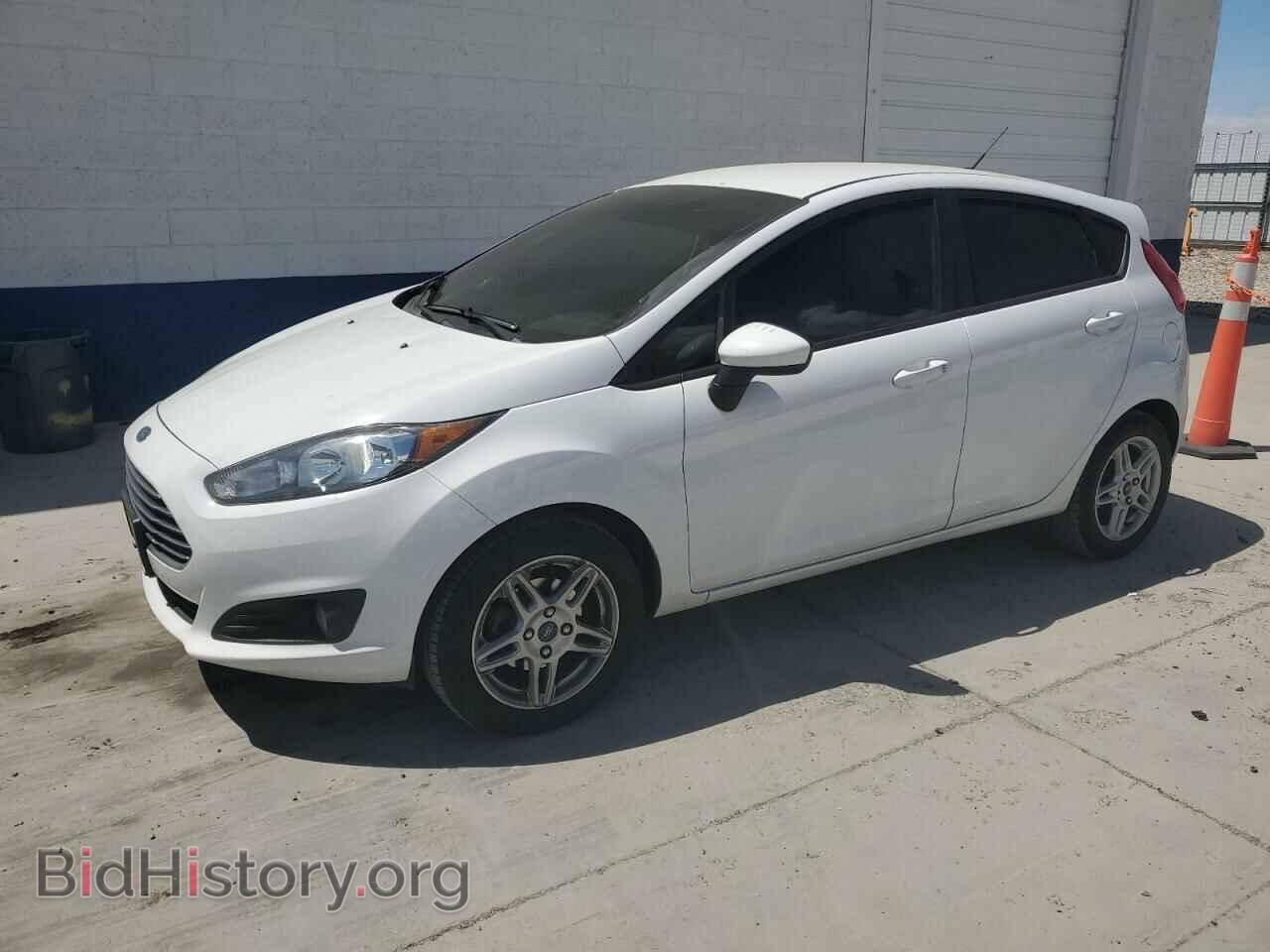 Photo 3FADP4EJ4KM104891 - FORD FIESTA 2019