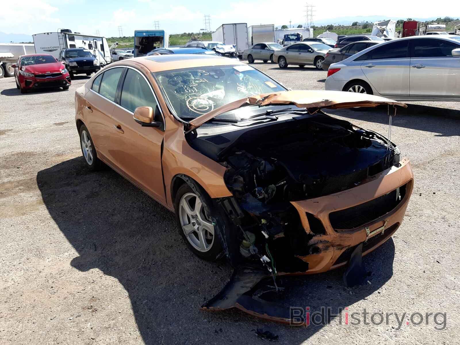 Photo YV1622FS7C2053628 - VOLVO S60 2012