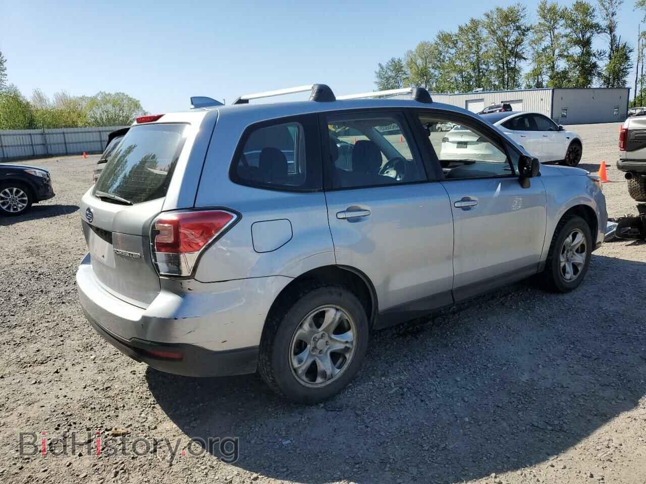 2017 SUBARU FORESTER - VIN: JF2SJAAC0HH495559 - Фото 3