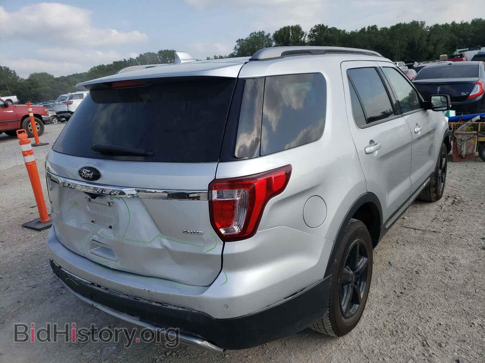 2017 FORD EXPLORER - VIN: 1FM5K8D83HGA80441 - Photo 4