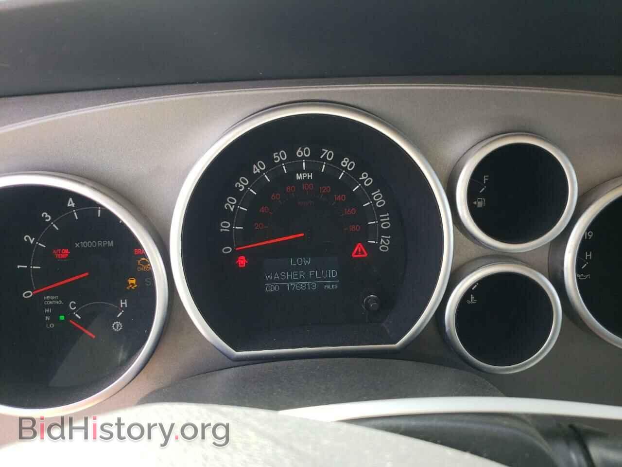 2010 TOYOTA SEQUOIA - VIN: 5TDDW5G17AS026606 - Фото 9