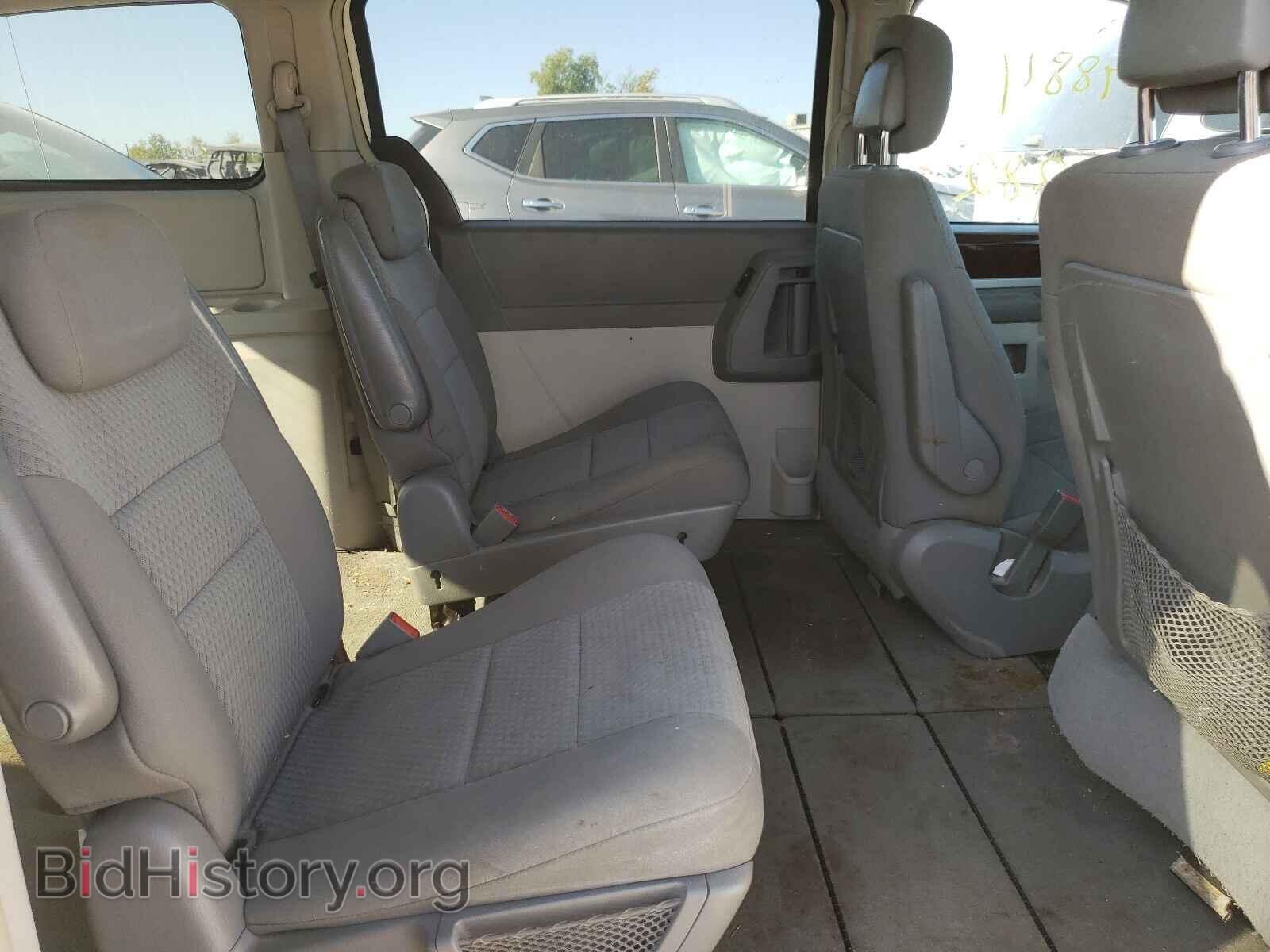 2010 CHRYSLER MINIVAN - VIN: 2A4RR5D10AR347794 - Photo 6