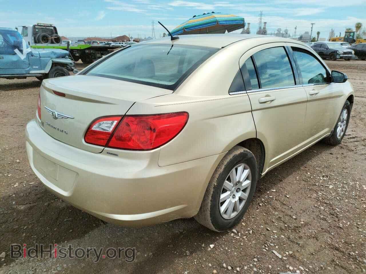 2010 CHRYSLER SEBRING - VIN: 1C3CC4FBXAN201451 - Фото 4