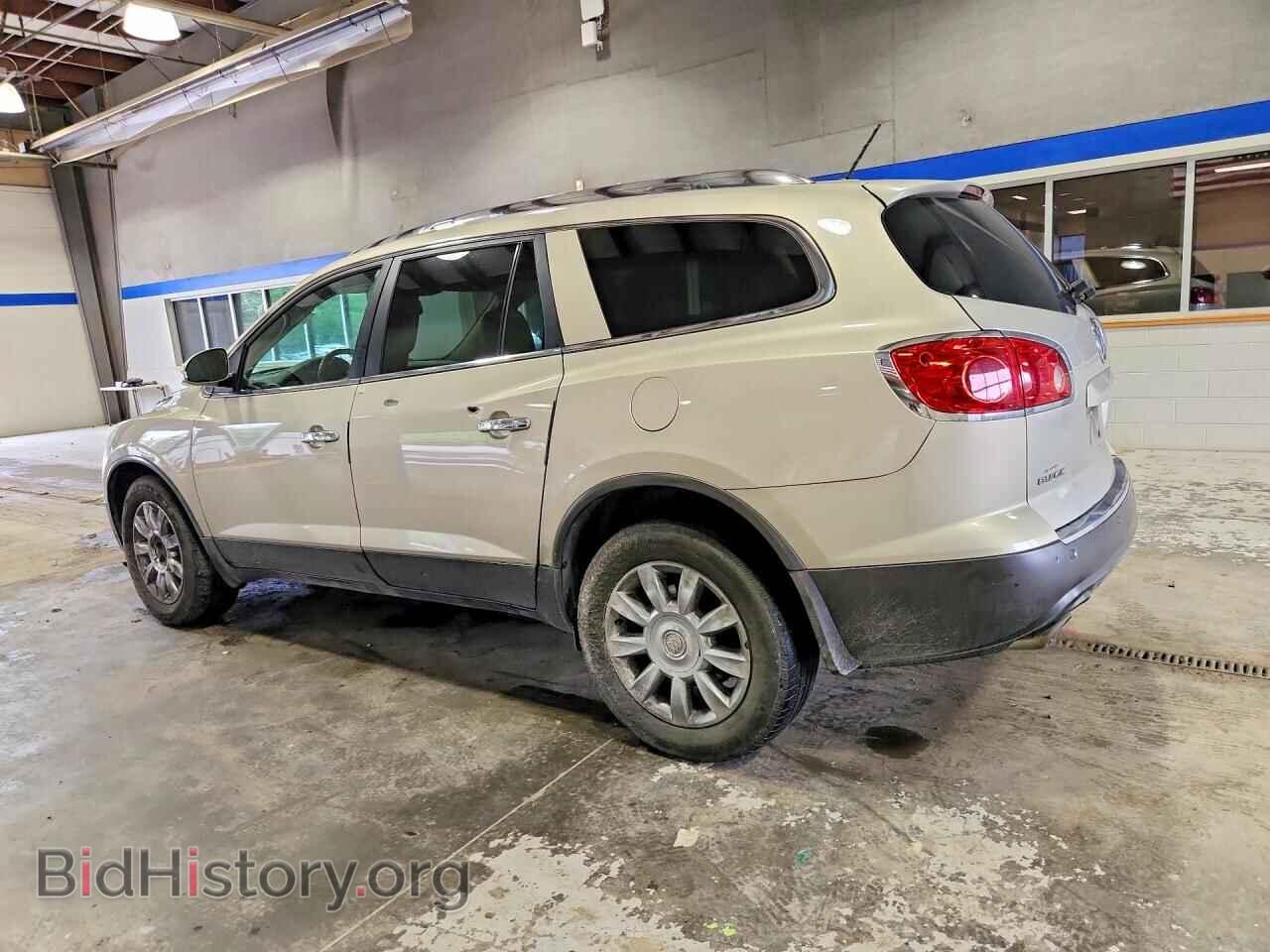 2012 BUICK ENCLAVE - VIN: 5GAKVCED9CJ330193 - Фото 2
