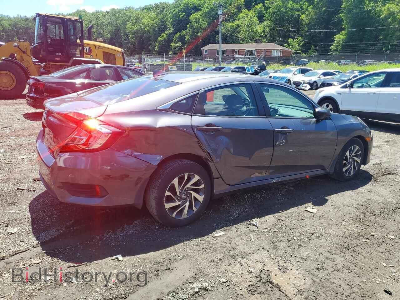 2018 HONDA CIVIC - VIN: 2HGFC2F75JH537351 - Фото 3