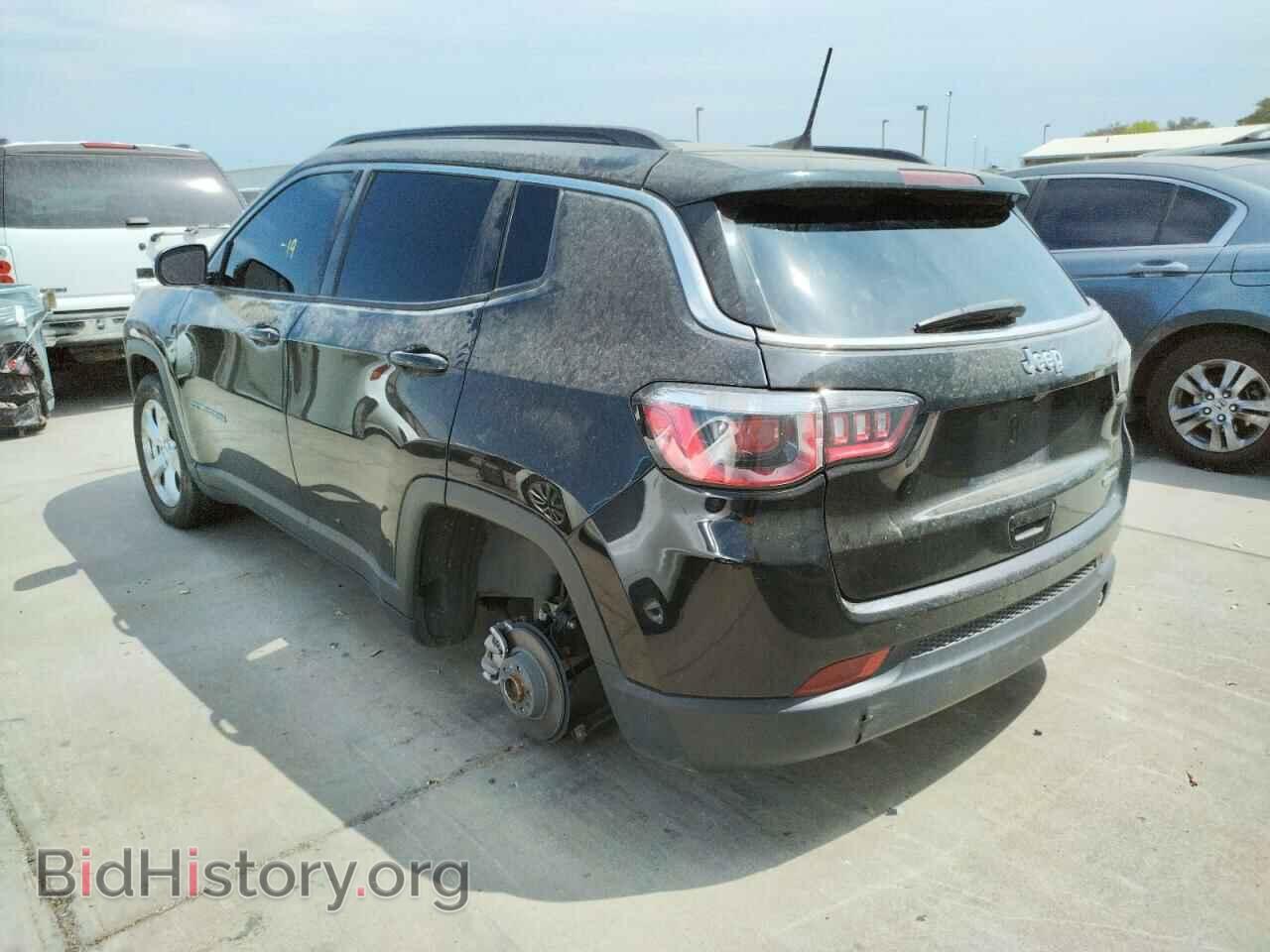 2019 JEEP COMPASS - VIN: 3C4NJCBB8KT755972 - Фото 3