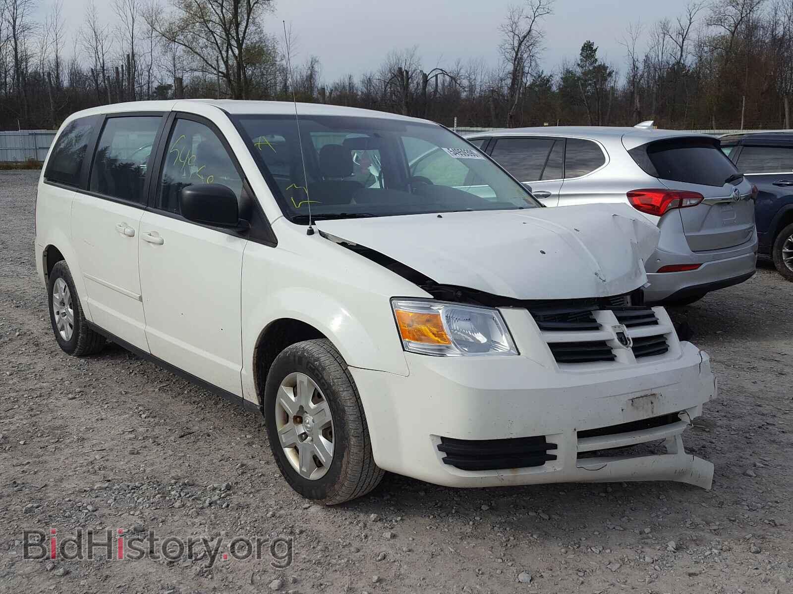 Photo 2D4RN4DE3AR447017 - DODGE CARAVAN 2010