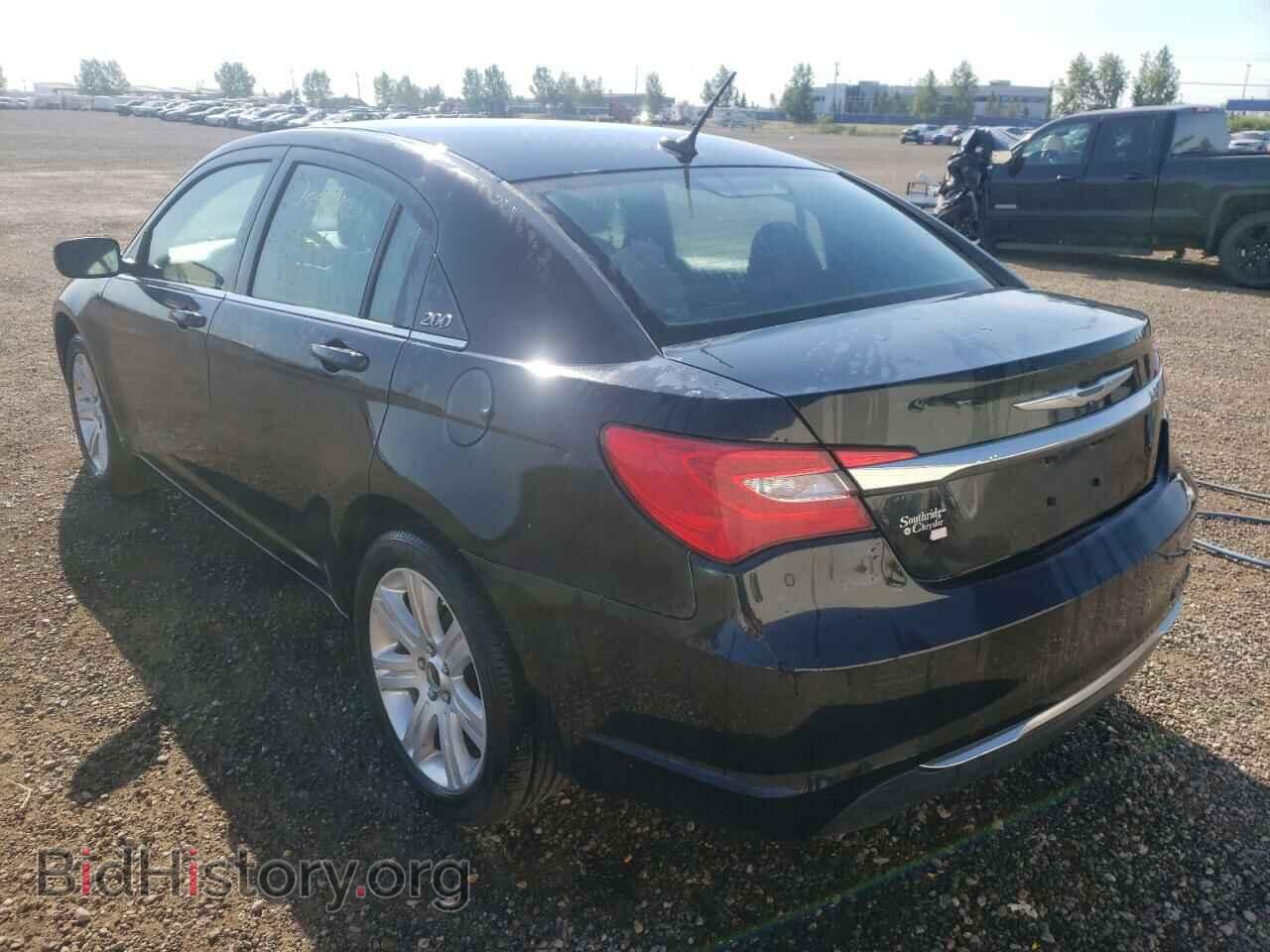 2013 CHRYSLER 200 - VIN: 1C3CCBBB0DN633173 - Фото 3