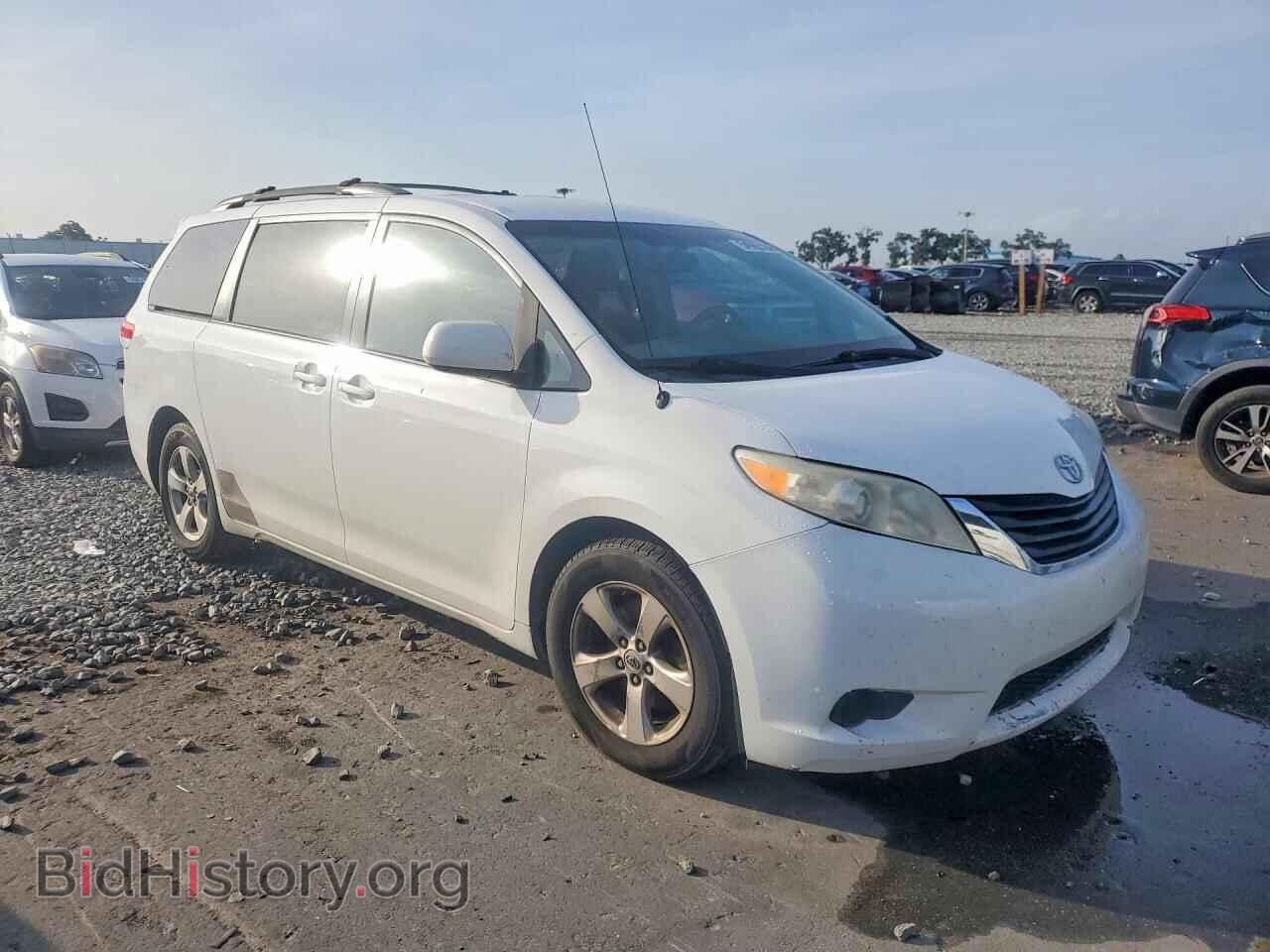 2012 TOYOTA SIENNA - VIN: 5TDKK3DC6CS257464 - Фото 4
