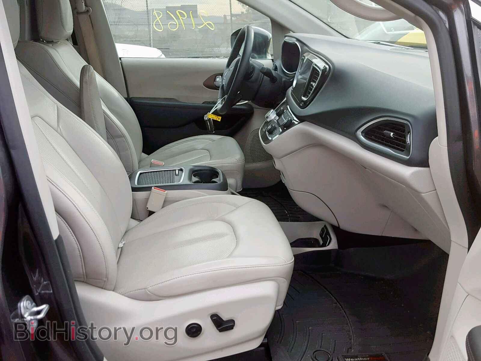 2017 CHRYSLER PACIFICA T - VIN: 2C4RC1EGXHR634637 - Photo 5